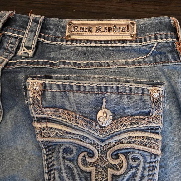 Rock Revival Women's Light Blue Denim Bermuda Shorts - Picture 3 of 8